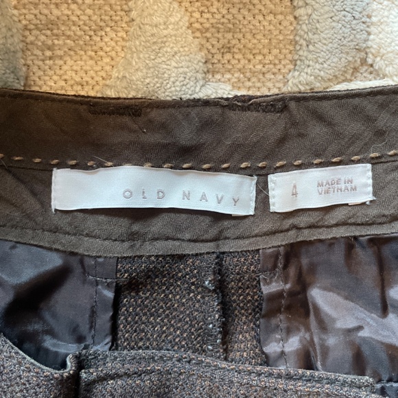 Brown Tweed shorts size 4 - Picture 2 of 3